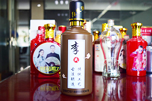 酒瓶酒盒uv打印機(jī)噴頭有塞的情況需要怎么做？